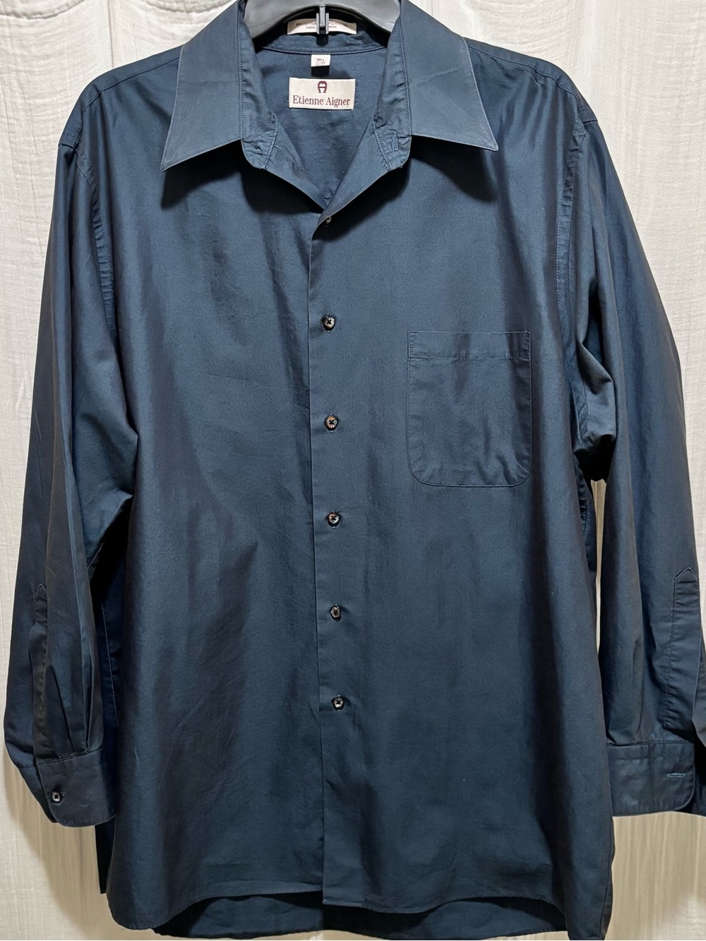 Vintage Etienne Aigner Men's Dress-shirt Navy Blue Subtle Sheen Finish 32/33